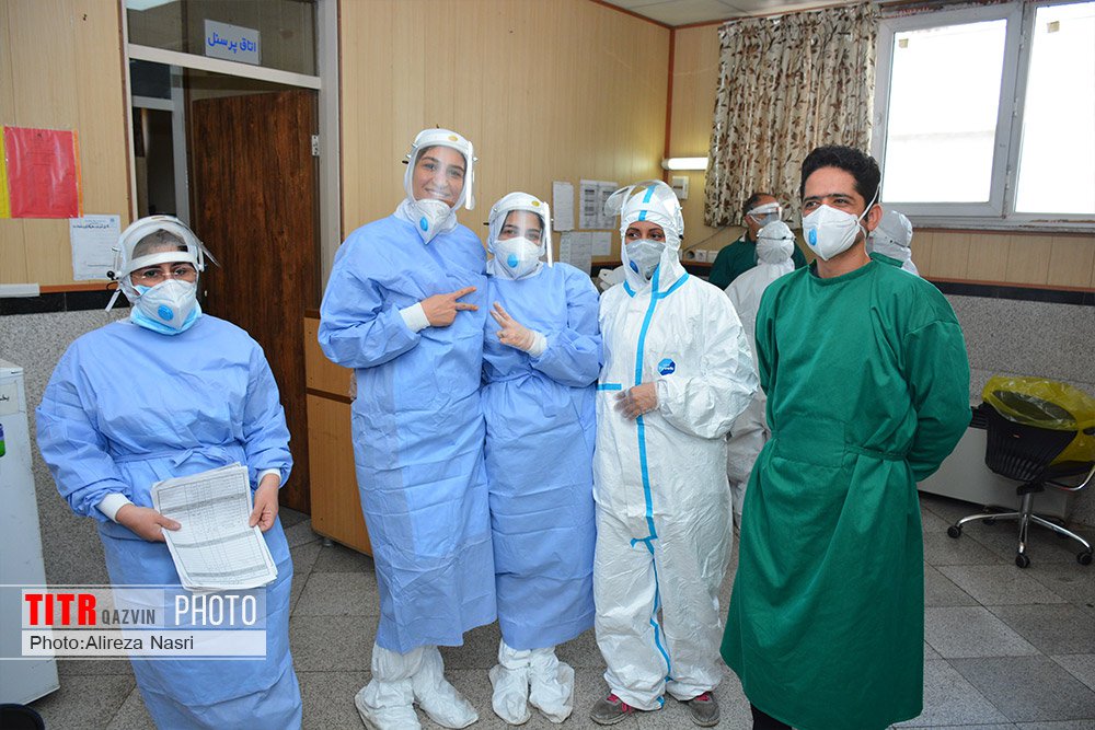 پرستاران بیمارستان بوعلی قزوین در خط مقدم مبارزه با کرونا 