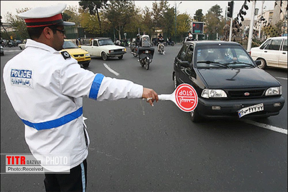 طرح فاصله گذاری اجتماعی 12 خودرو در قزوین را به پارکینگ منتقل کرد