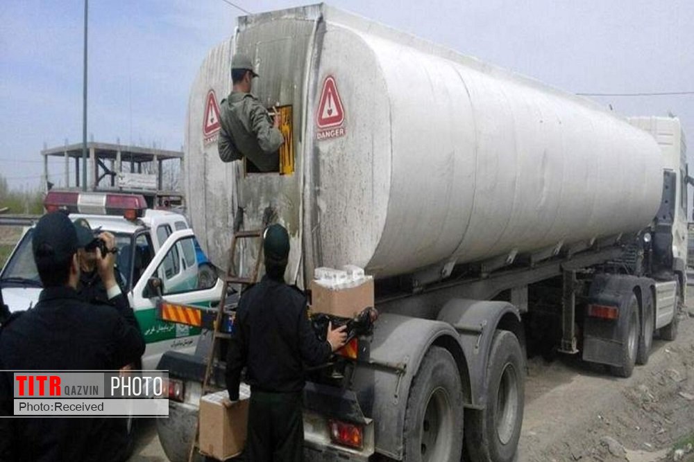 تانکر حمل سوخت قاچاق در بویین زهرا توقیف شد