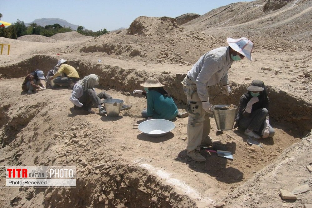 آغاز کاوش‌های باستان شناسی در محوطه خله‌کوه تاکستان