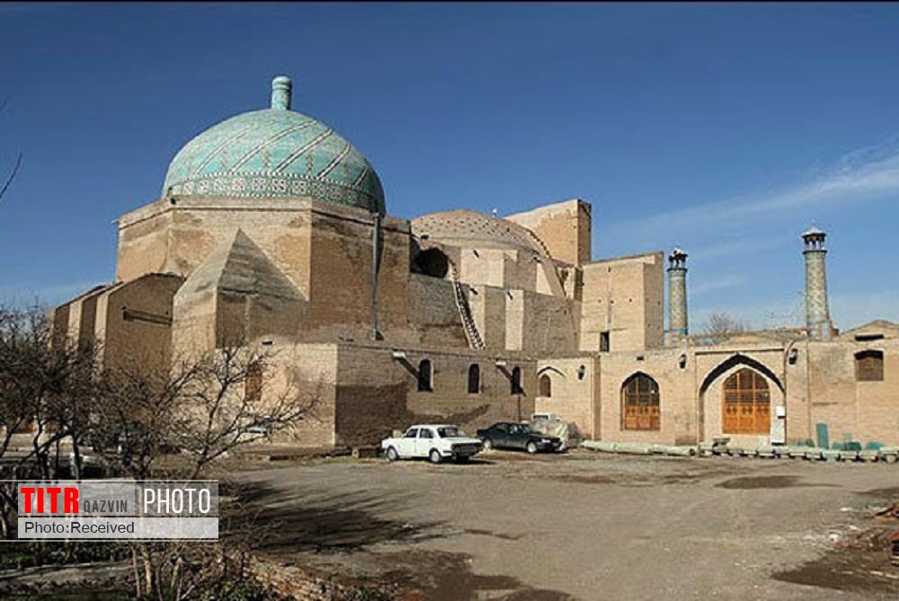 اجرای گمانه‌زنی لایه‌های تاریخی مسجد جامع عتیق قزوین