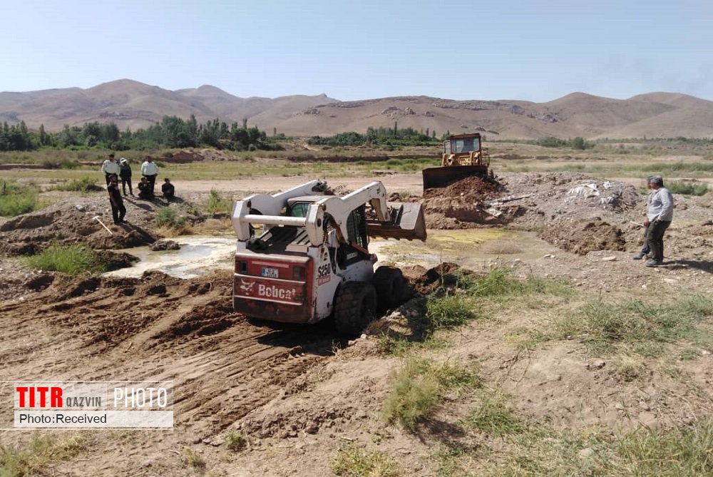 260 حلقه چاه غیرمجاز در استان قزوین پر شد