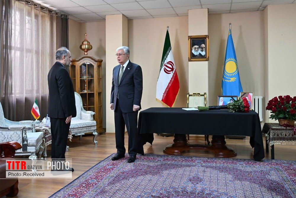 حضور رئیس جمهور قزاقستان در سفارت ایران