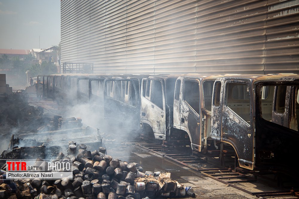 شرکت خودروسازی "مایان" در محاصره آتش