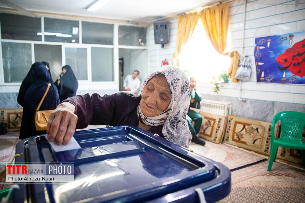 42.8 درصد مردم قزوین پای صندوق‌های رای حاضر شدند