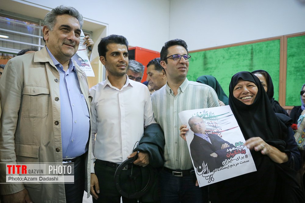 گردهمایی فعالین اقتصادی حامیان دکتر "مسعود پزشکیان" در قزوین